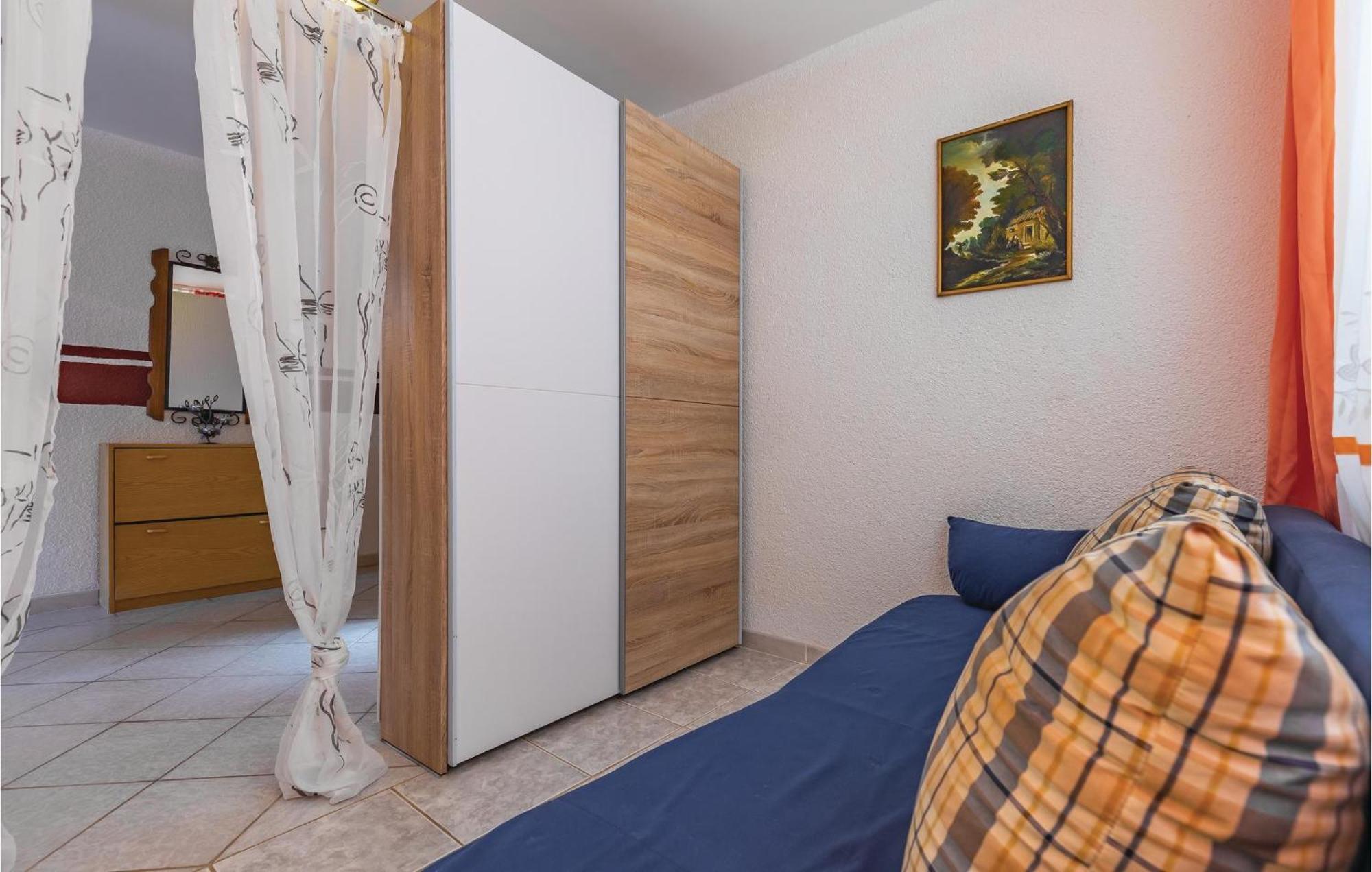 3 Bedroom Awesome Apartment In Pavicini Buitenkant foto